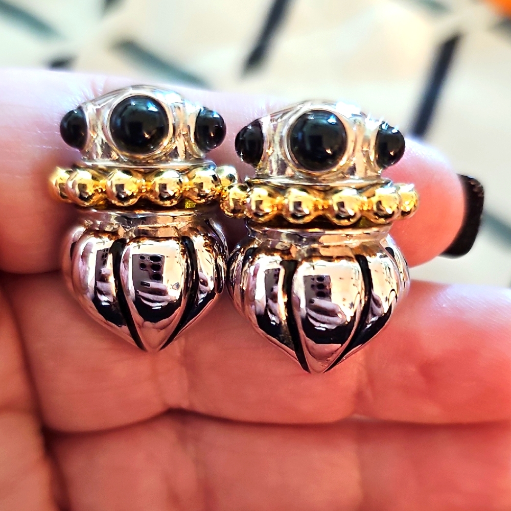 Vintage Musa Two Tone Clip Ons